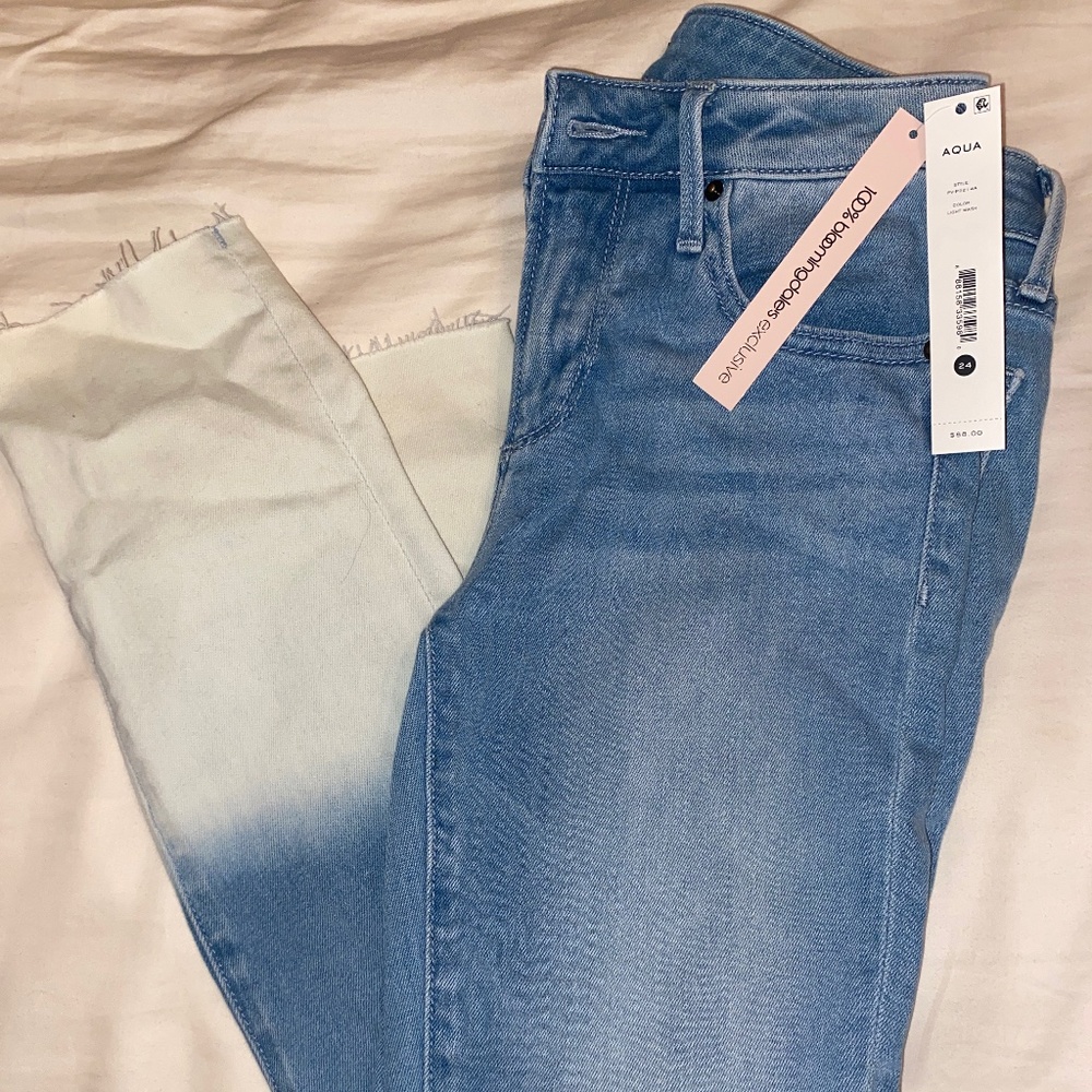 Aqua Discolored Jeans